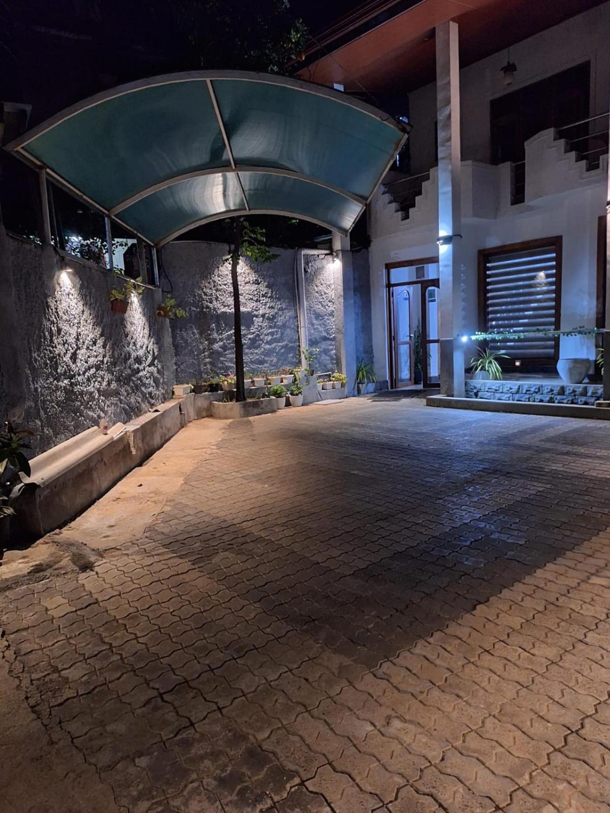 Mount View Inn Kandy Exterior photo